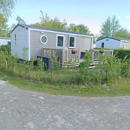 Bj Chalets - Robbengat 85 - Gezellige Chalet Op Vakantiepark Lauwersoog! Vroege Incheck! Met Airco! Екстер'єр фото